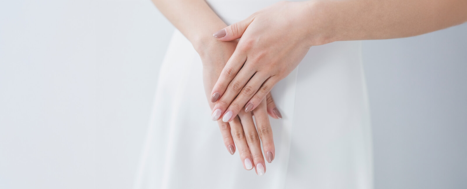 指先から目元まで整える